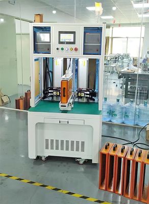 좋은 가격 18650/26650/32650 원통 건전지 팩을 위한 자동 CNC 점 용접기 온라인으로